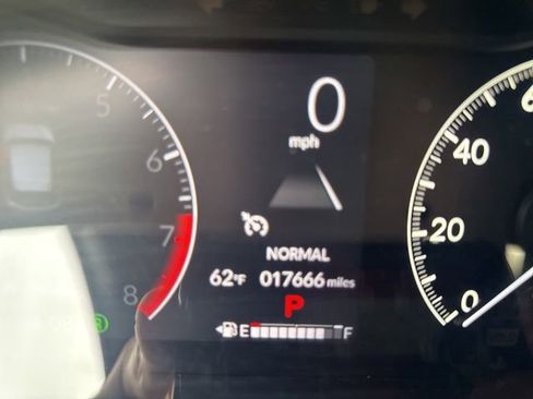 Used 2023 Honda HR-V Sport image 13