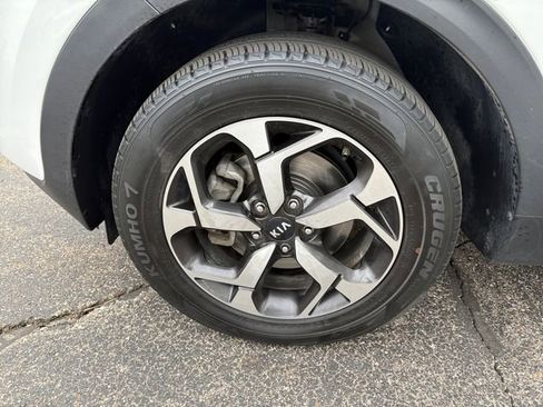 Used 2021 Kia Sportage LX image 20