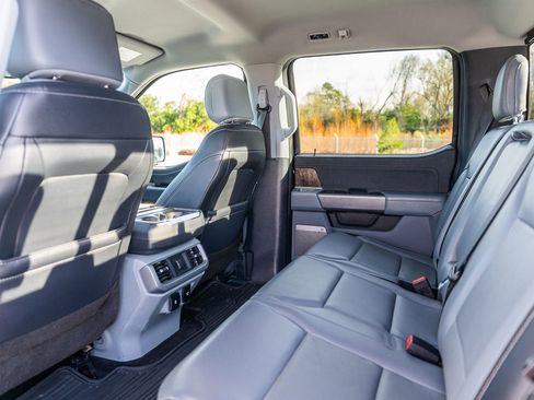 Used 2021 Ford F150 Lariat image 15