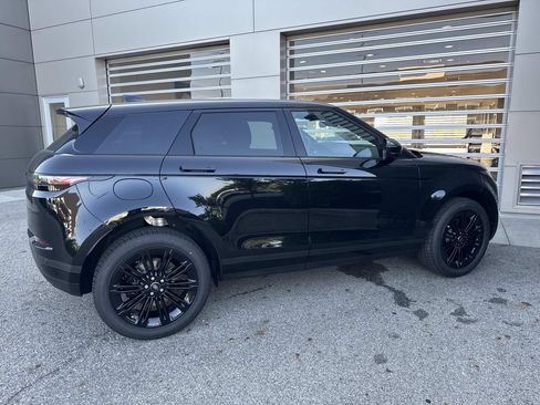 New 2026 Land Rover Range Rover Evoque S AWD/4WD image 7