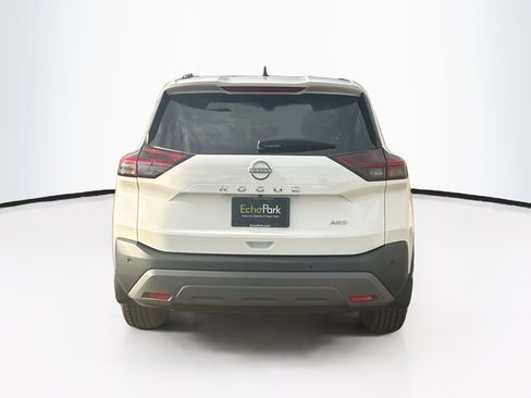 Used 2023 Nissan Rogue S AWD/4WD image 7