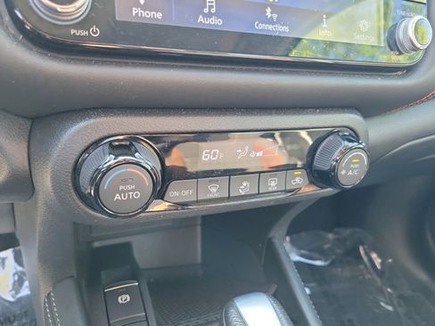 Used 2021 Nissan Kicks SR FWD image 30