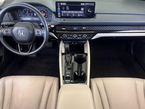 Used 2024 Honda Accord EX-L image 15