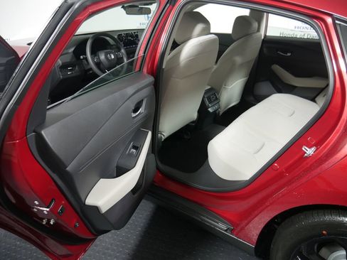 New 2025 Honda Accord SE image 16