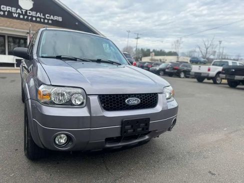 Used 2007 Ford Escape 4WD Hybrid image 11