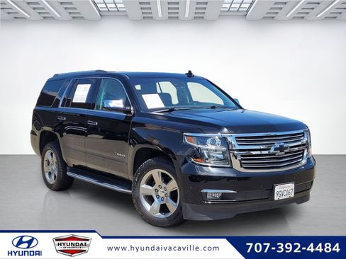 Used 2020 Chevrolet Tahoe Premier AWD/4WD image 1