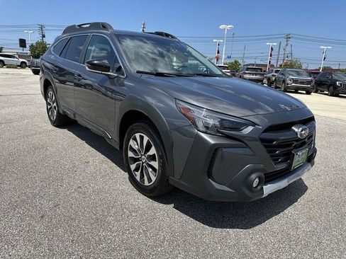 Used 2024 Subaru Outback Limited AWD/4WD image 11