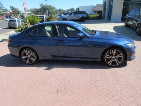Used 2023 BMW 330i Sedan w/ Driving Assistance Package RWD image 75