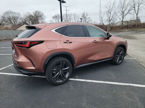 Used 2025 Lexus NX 450h+ AWD w/ Accessory Package (2T) image 4