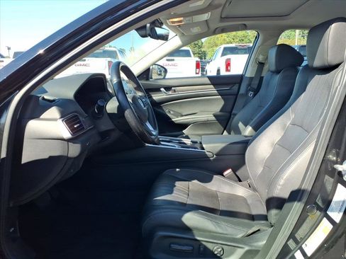Used 2020 Honda Accord EX-L image 18