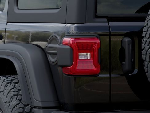 New 2026 Jeep Wrangler Unlimited Rubicon w/ Xtreme 35 Tire Package AWD/4WD image 18