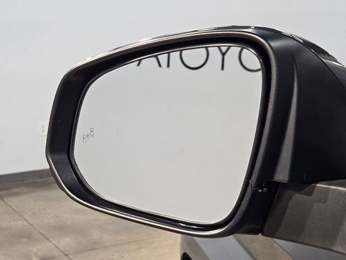 Certified 2025 Toyota Tacoma SR5 image 22