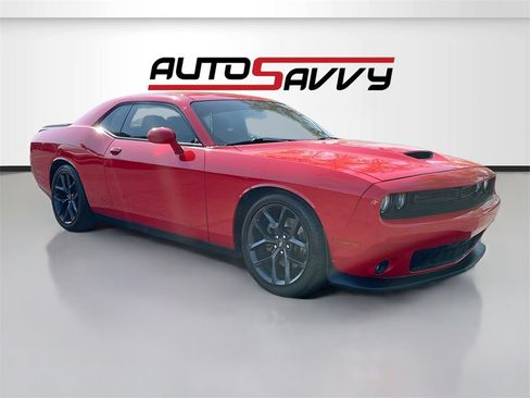 Used 2021 Dodge Challenger R/T w/ Blacktop Package image 1