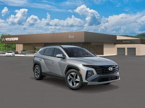 New 2026 Hyundai Tucson SEL image 2