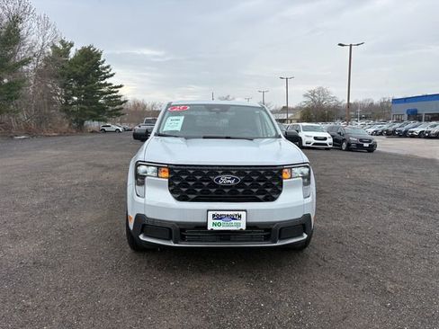 Used 2025 Ford Maverick XLT w/ XLT Luxury Package AWD/4WD image 8
