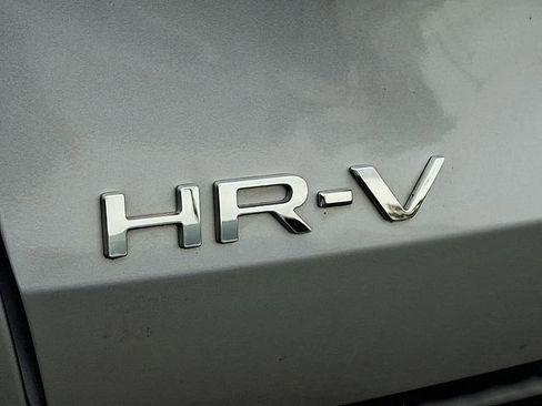 Used 2024 Honda HR-V LX image 30