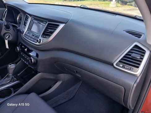 Used 2017 Hyundai Tucson SE FWD image 16
