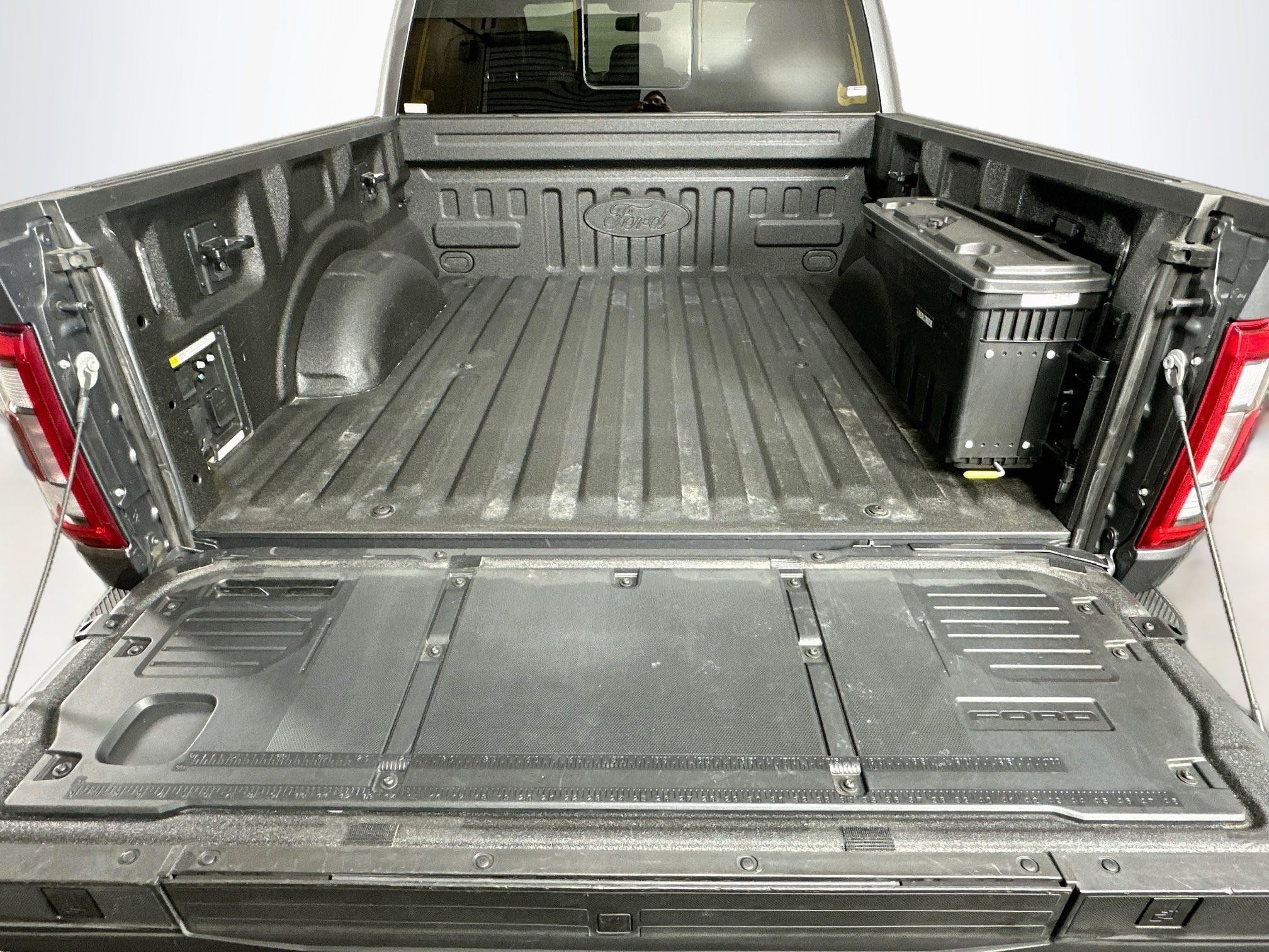 Used 2023 Ford F150 Platinum w/ Equipment Group 701A High AWD/4WD image 30