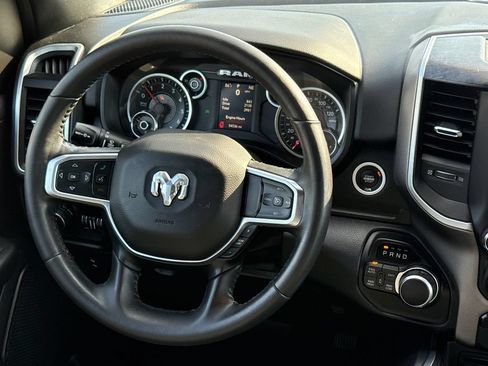 Used 2019 RAM 1500 Big Horn AWD/4WD image 12
