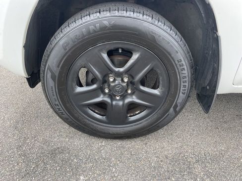 Used 2006 Toyota RAV4 2WD image 9
