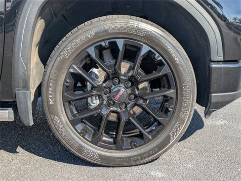 Used 2024 GMC Sierra 1500 Denali image 11