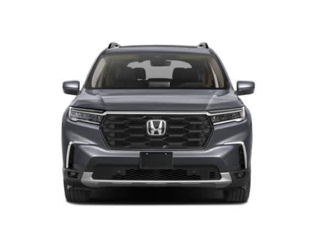 Used 2025 Honda Pilot Touring image 7