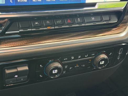 Used 2026 Chevrolet Silverado 1500 RST RWD image 19