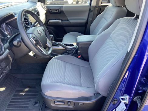 Used 2023 Toyota Tacoma SR5 RWD image 16