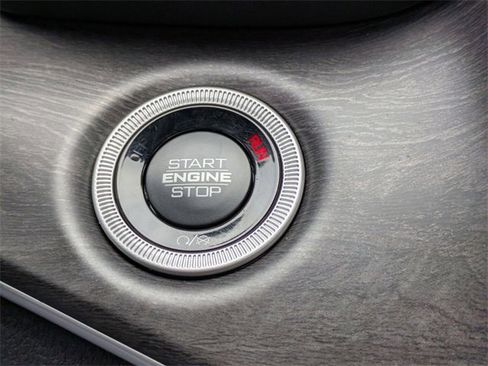 New 2025 Jeep Grand Cherokee L Limited w/ Black Appearance Package image 23