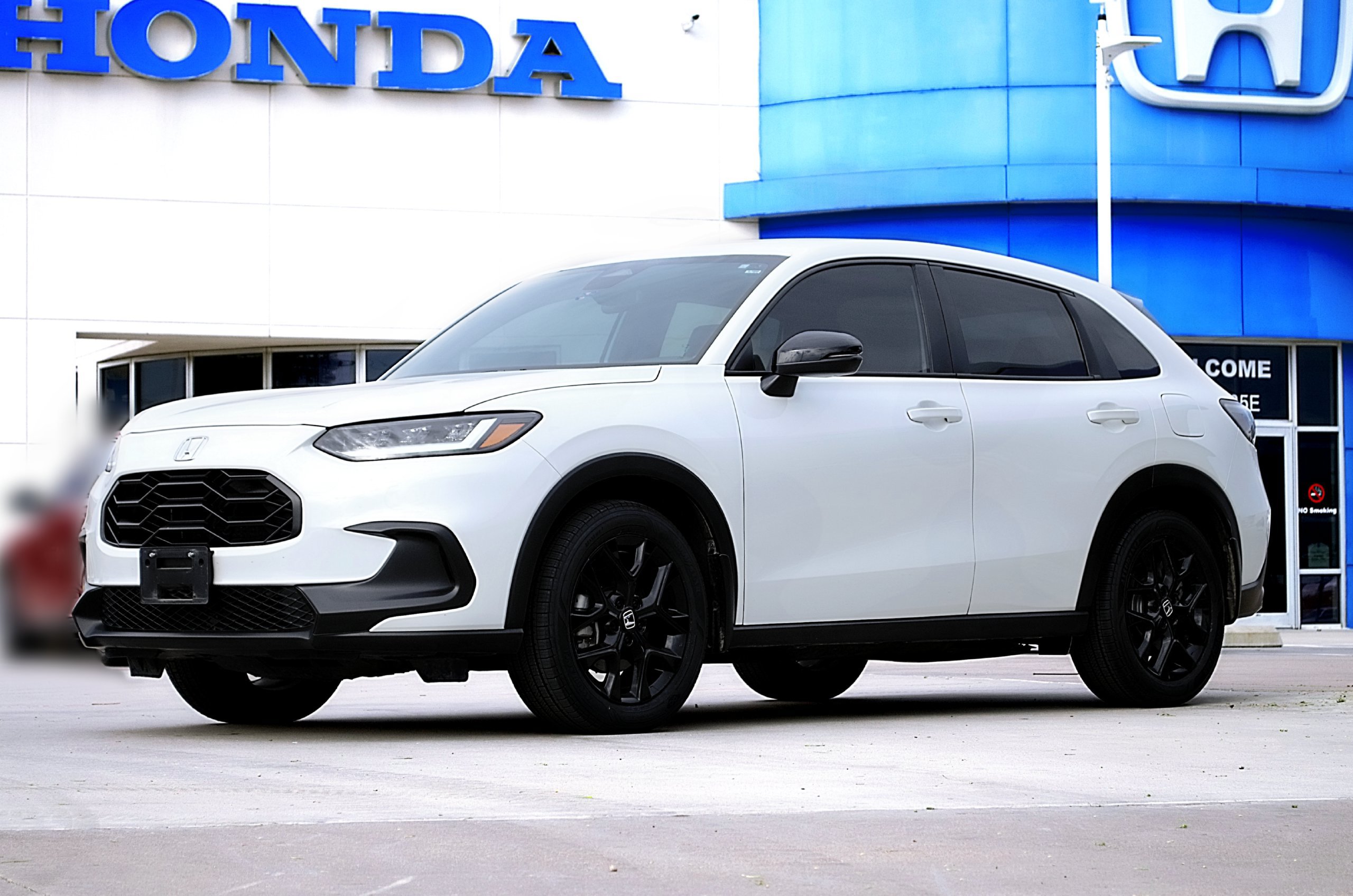 Used 2024 Honda HR-V Sport image 1