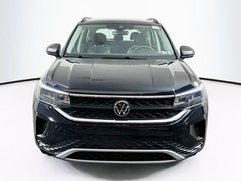 Certified 2024 Volkswagen Taos S AWD/4WD image 2