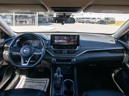 Used 2023 Nissan Altima 2.5 SL FWD image 21