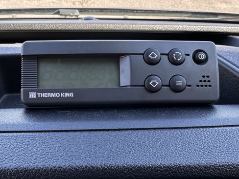 Used 2023 Ford Transit 250 XL image 22