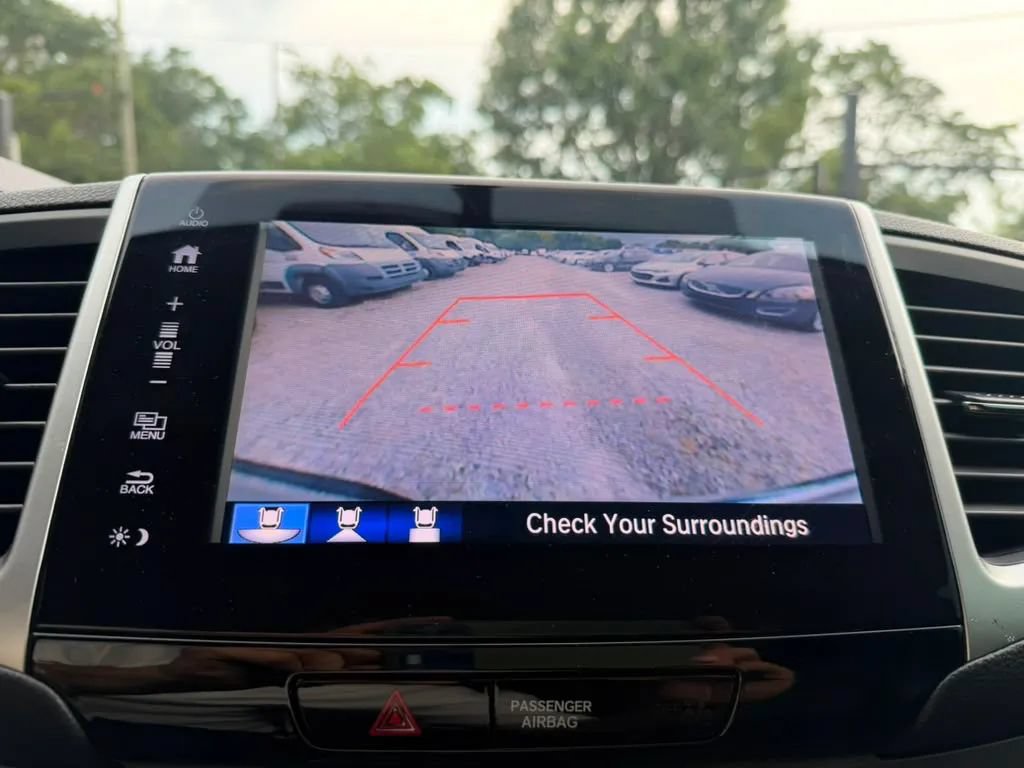 Used 2017 Honda Ridgeline RTL-T image 20