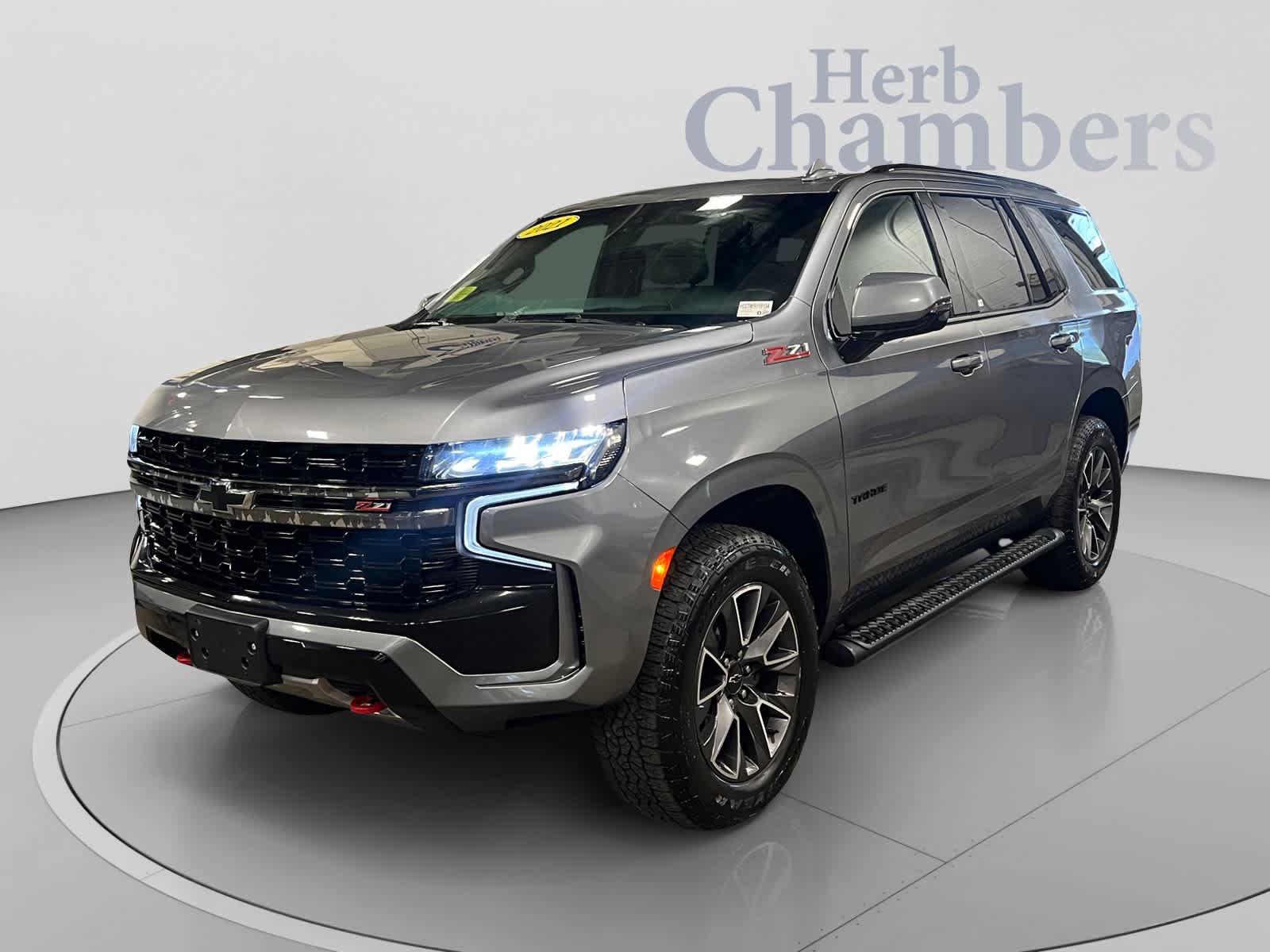 Used 2021 Chevrolet Tahoe Z71 w/ Z71 Signature Package AWD/4WD image 4