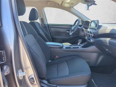 Used 2024 Nissan Sentra SV FWD image 20