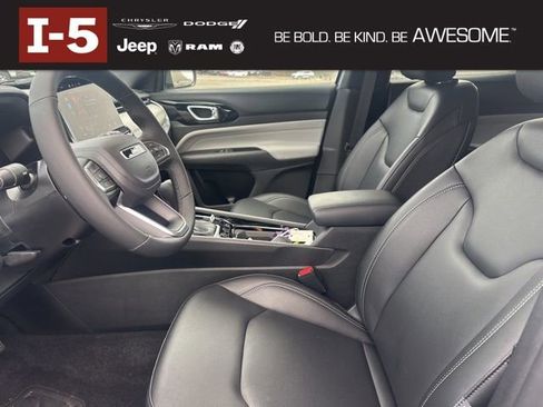 New 2026 Jeep Compass Limited image 12