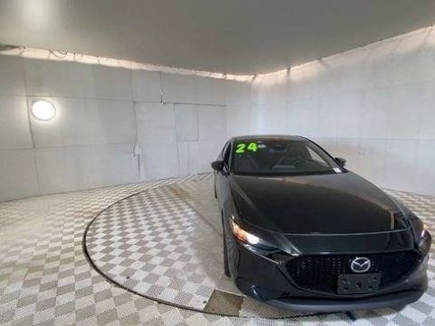Used 2024 MAZDA MAZDA3 s FWD image 6