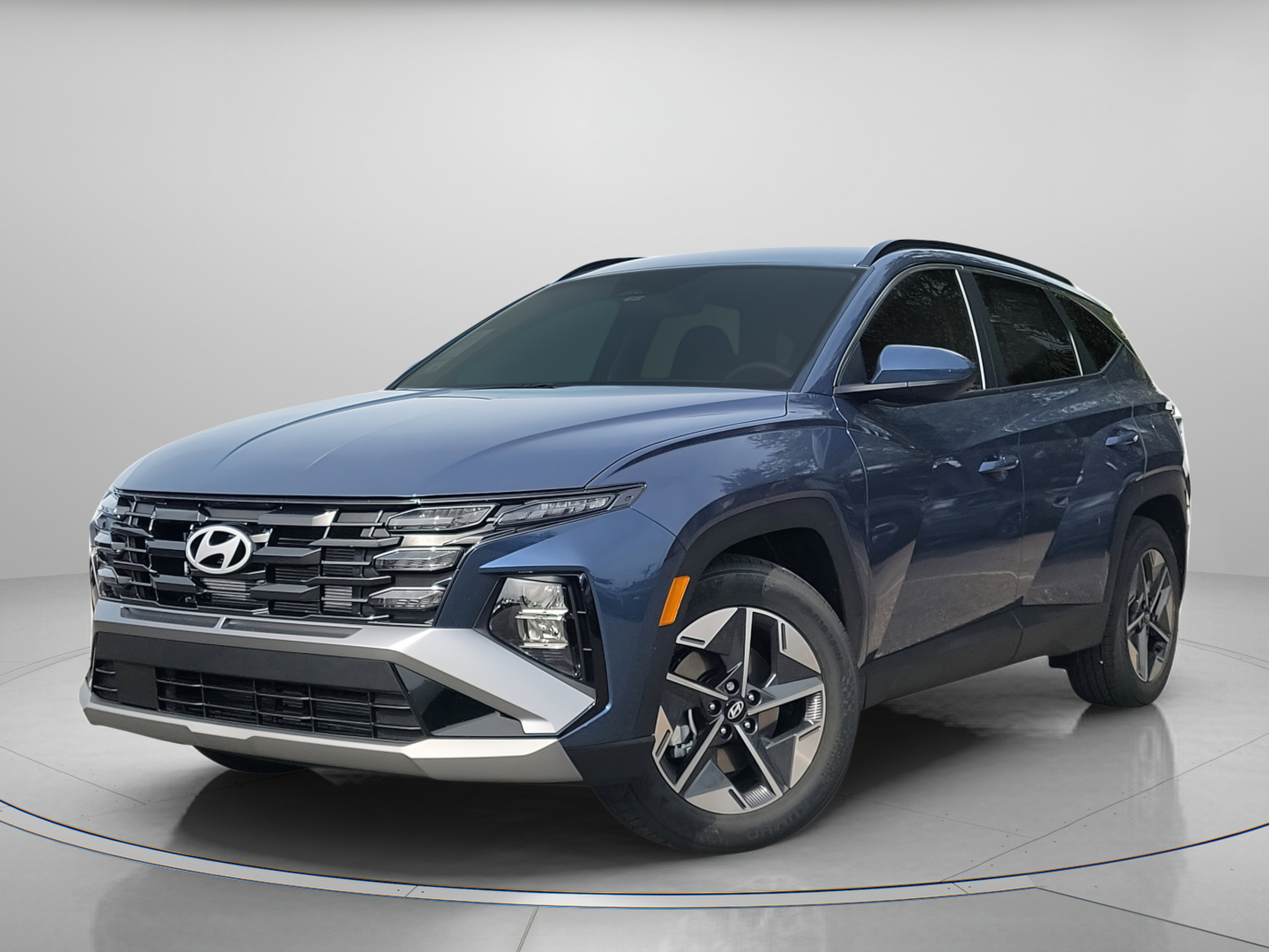 New 2026 Hyundai Tucson SEL Plus FWD image 2