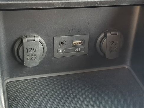 Used 2017 Kia Forte EX image 22