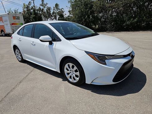 Used 2024 Toyota Corolla LE FWD image 10