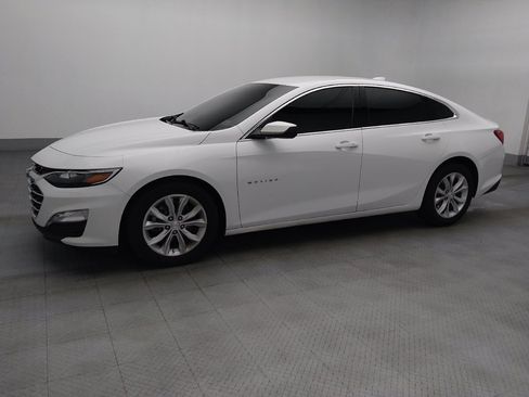 Used 2023 Chevrolet Malibu LT w/ Driver Confidence Package FWD image 2