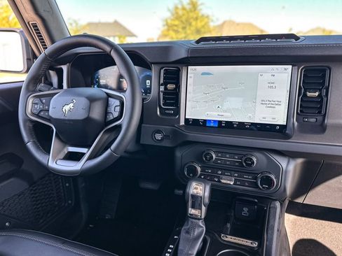 New 2025 Ford Bronco Badlands image 43