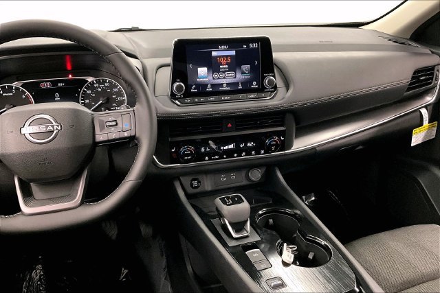 New 2027 Nissan Rogue SV FWD image 8