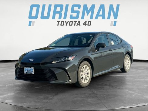 New 2026 Toyota Camry LE image 3