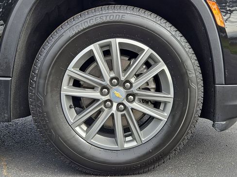 Certified 2023 Chevrolet Traverse LT image 27