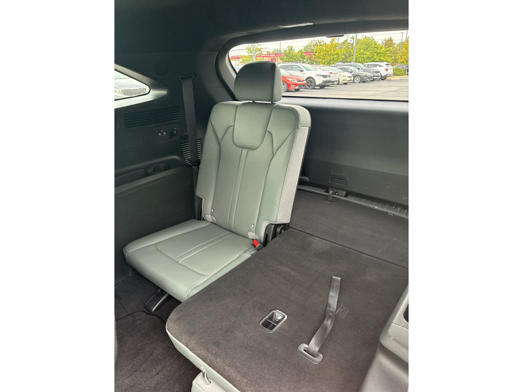 Used 2024 Kia Sorento SX Prestige w/ Sage Leather Package AWD/4WD image 29