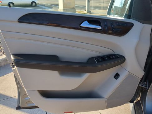 Used 2015 Mercedes-Benz ML 350 4MATIC image 14