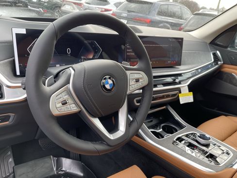 New 2026 BMW X7 xDrive40i w/ Executive Package image 11