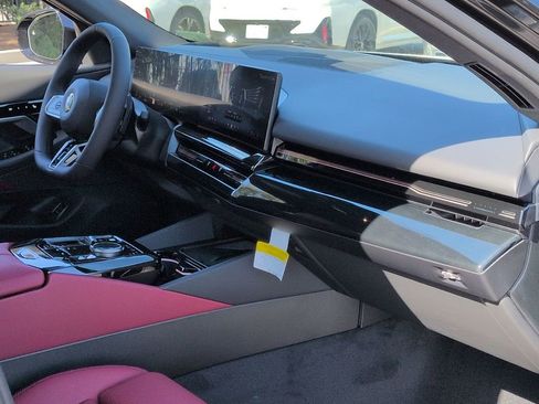 New 2026 BMW 530i RWD image 28